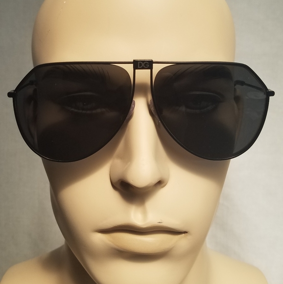 dolce and gabbana sunglasses mens